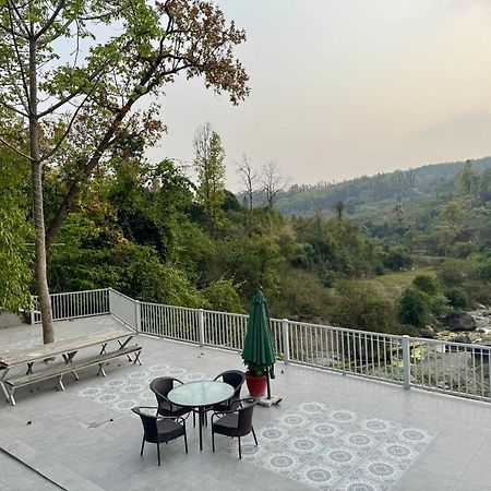 Saraiville- Luxury Riverside Cottages Dehradun Bagian luar foto