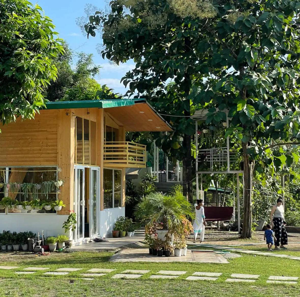 Saraiville- Luxury Riverside Cottages Dehradun Bagian luar foto
